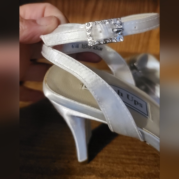 Beautiful Formal Shoes - Picture 5 of 12